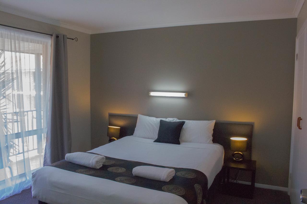 Blue Whale Motor Inn&Apartments Warrnambool Extérieur photo