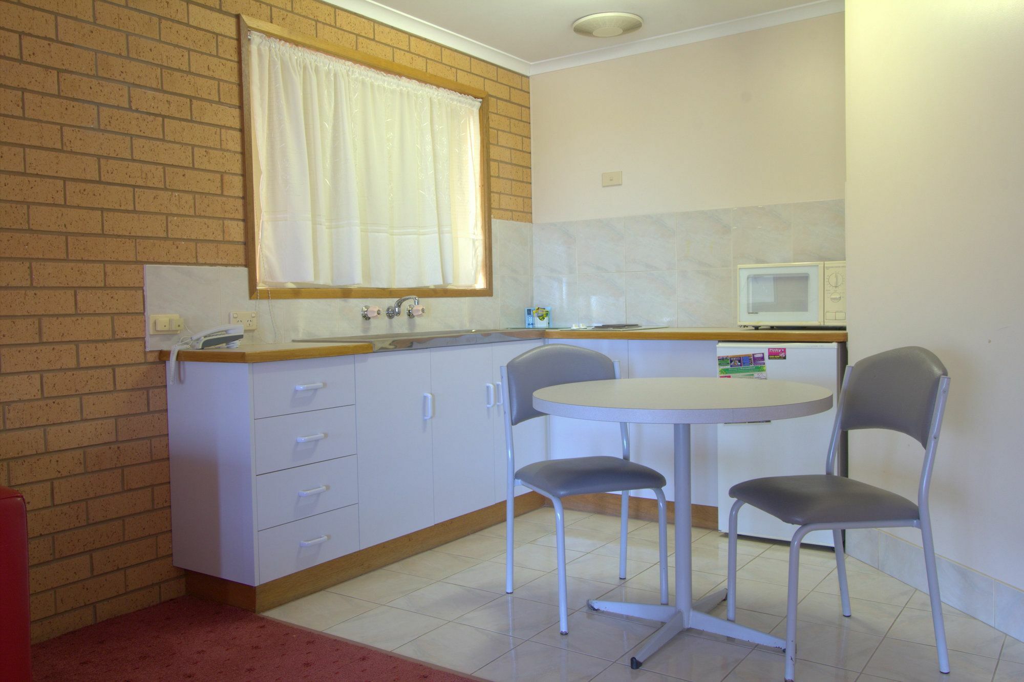 Blue Whale Motor Inn&Apartments Warrnambool Extérieur photo